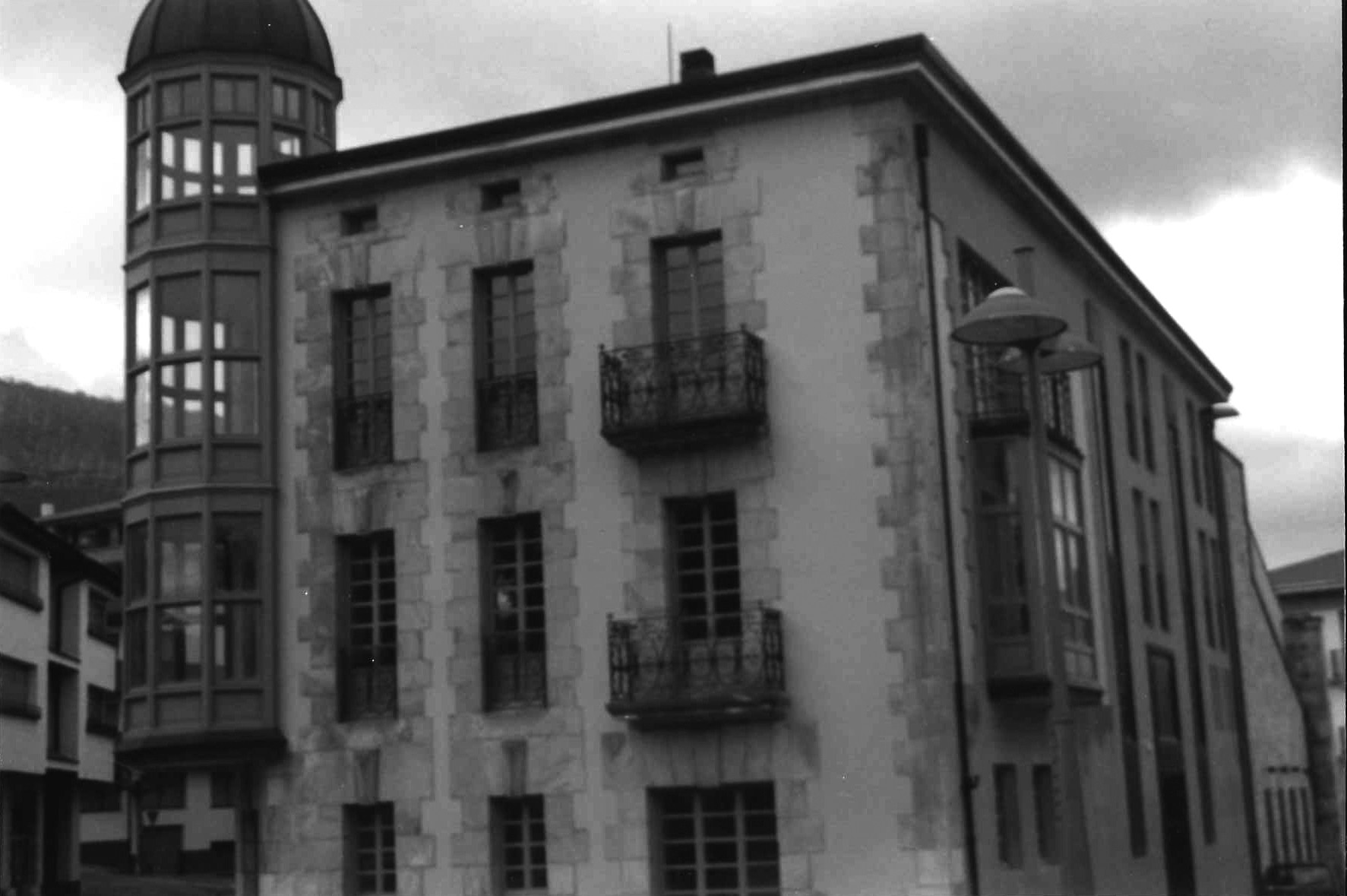 Udaletxe berria