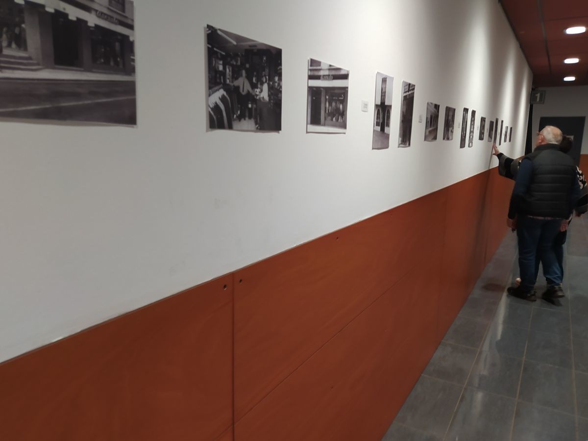 Altsasuko merkataritza historia iruditan