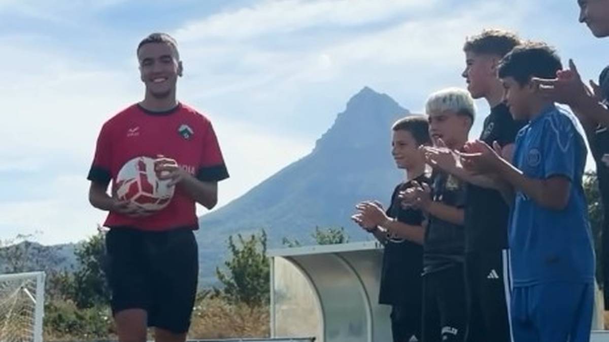 Adrian Jaka, ilusio handiz Lactugola lortzera