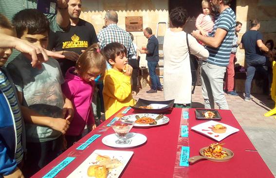 Udazken azoka. Pintxo dastaketa