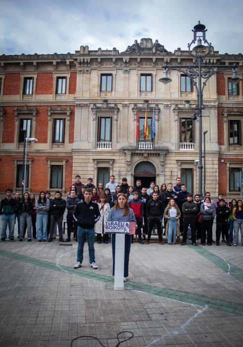 Ikasle Abertzaleak-ek grebara deitu ditu ikasleak
