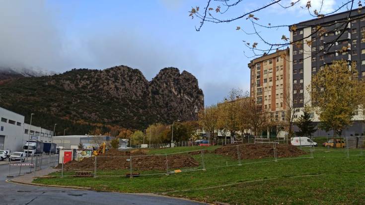 Irurtzunen garbigunea eraikitzeko lanak hasita daude