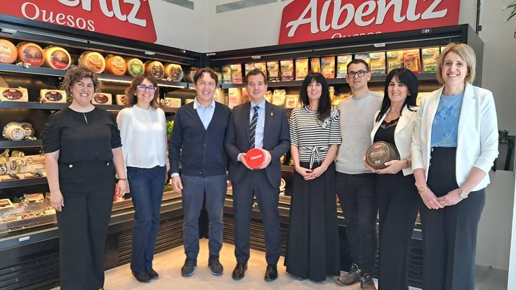 Irujo kontseilaria Quesos La Vasco Navarran bisitan izan zen