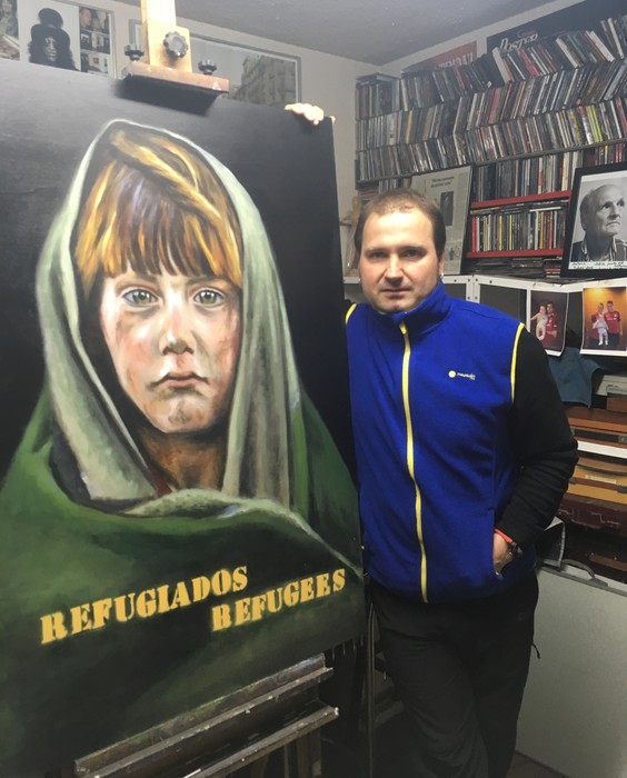 “Beti ikasten ari naiz, margoaren mundu honek ez du etenik”