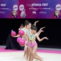 Iskiza Sakanako gimnasten ikasturte bukaerako erakustaldia