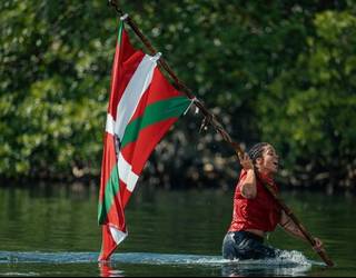 "Bizitzan behin bizi beharreko zerbait da"