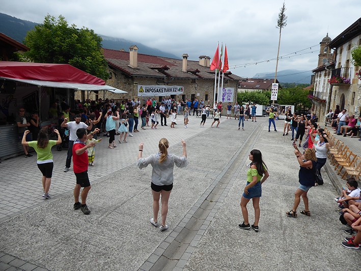 Uztailaren 22tik 26ra ospatuko dituzte Bakaikuko festak