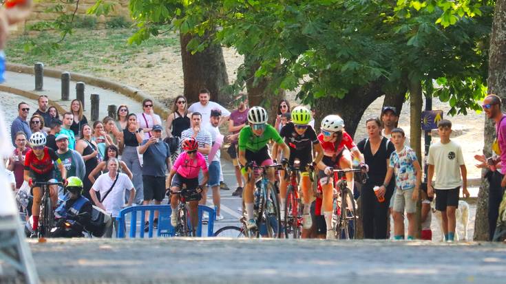 Ane Berastegi Emakumezkoen Iruñerriko podiumera igo zen