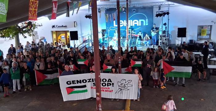 Ubertearrak Palestinarekin bat