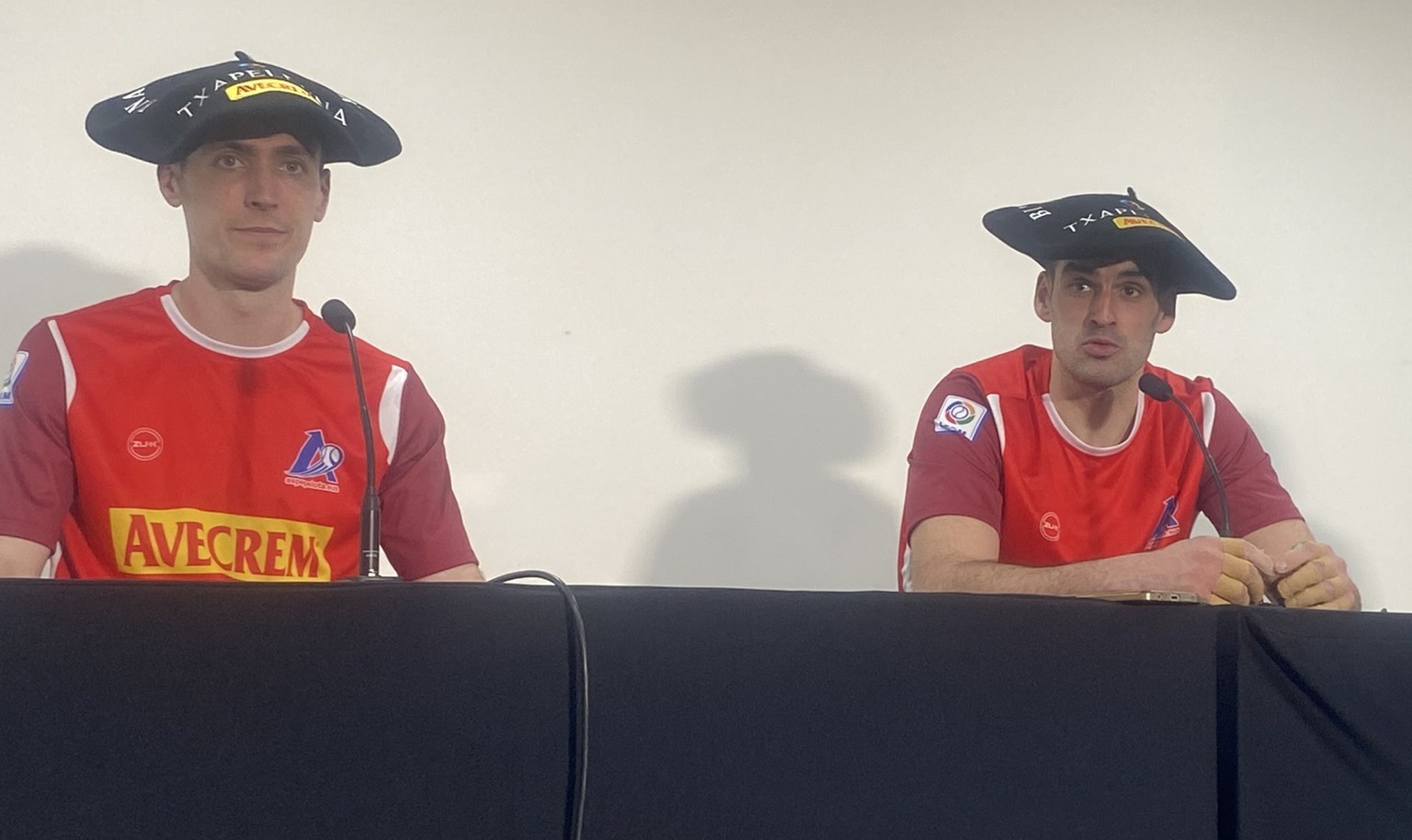 Joseba Ezkurdiaren aita zendu da, semeak Binakako txapela lortu eta ordu batzuetara