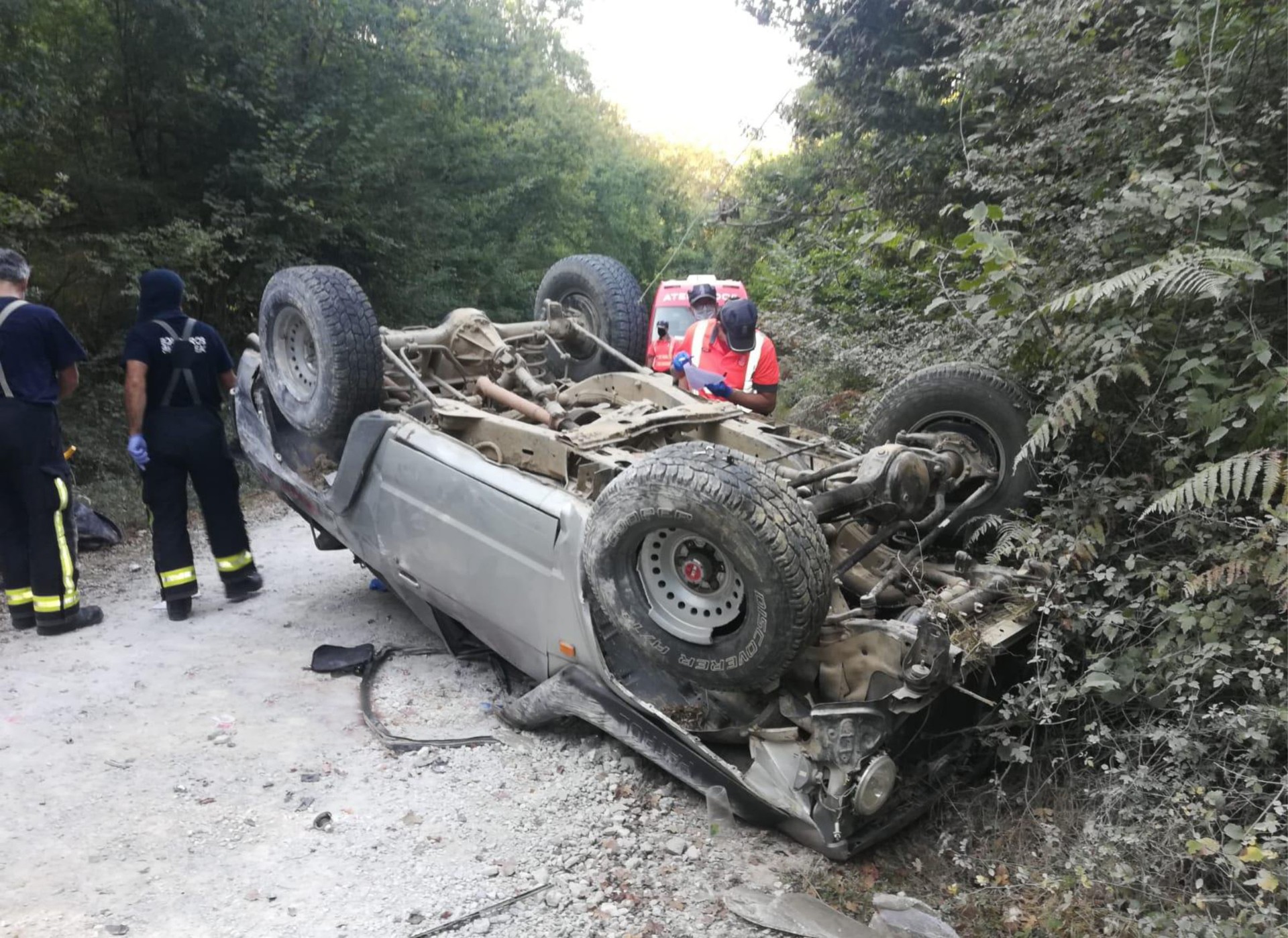 Kotxe istripua Olaztin
