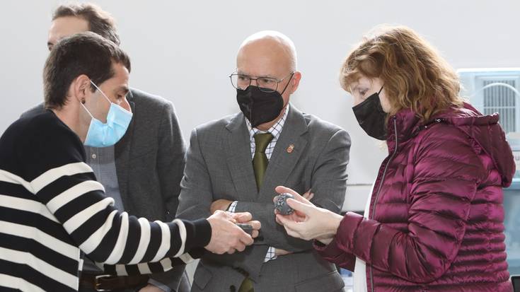 Europako ikasleen praktika programa baten aurkezpena hartu du Dinabidek