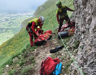 Beriainen bi mendizale erreskatatu zituzten