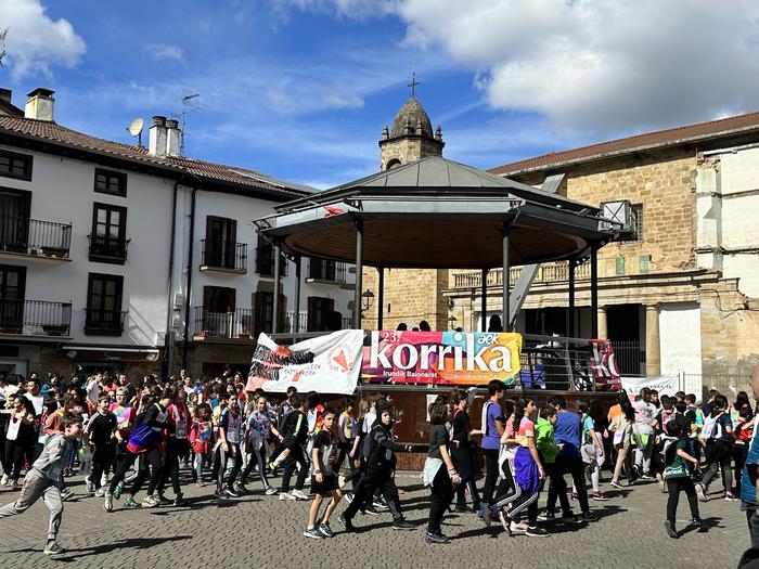 Korrikaren aurretik Korrika Txikia