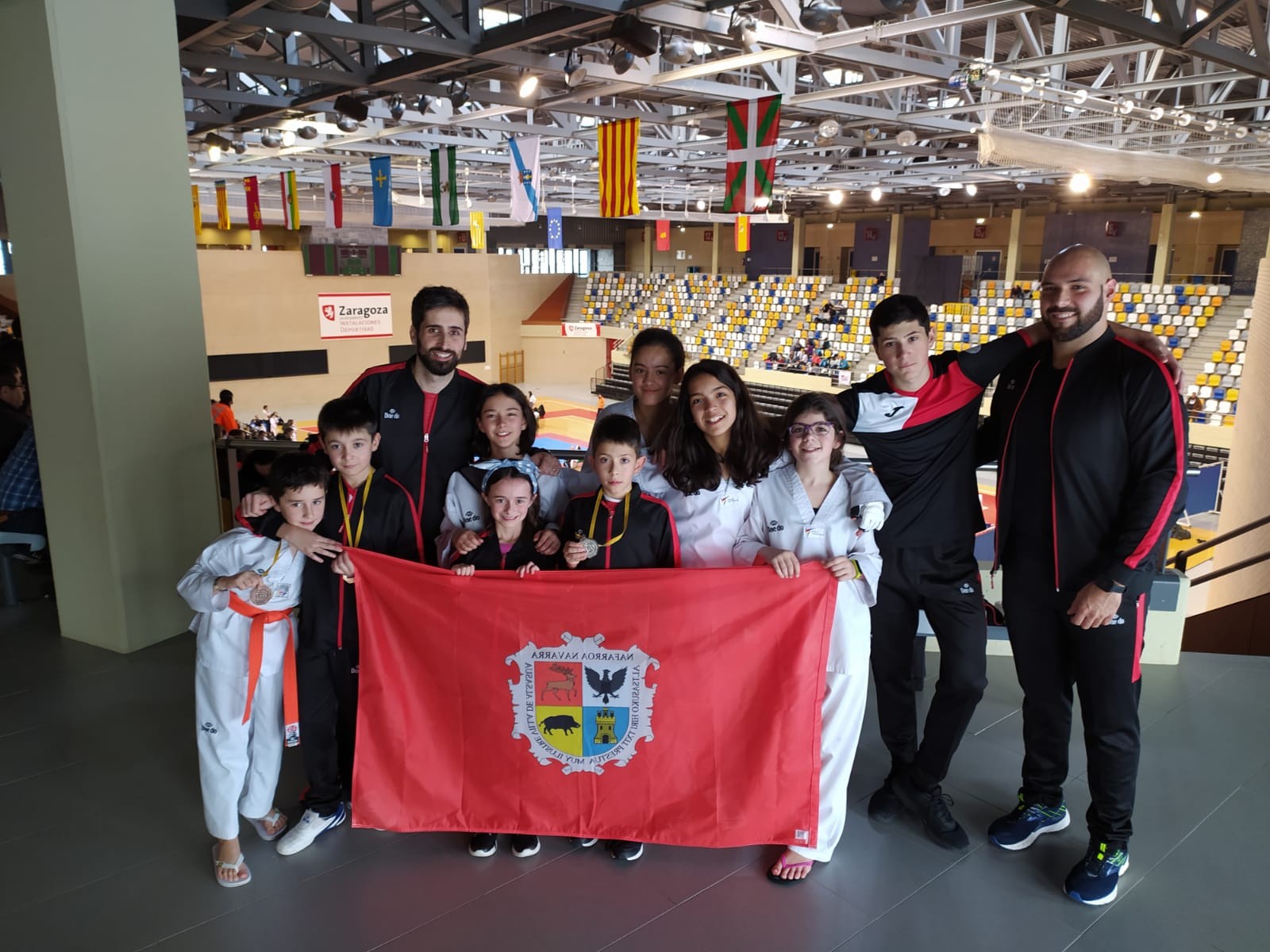 Bargagain Taekwondo taldeak 5 domina ekarri zituen Aragoitik