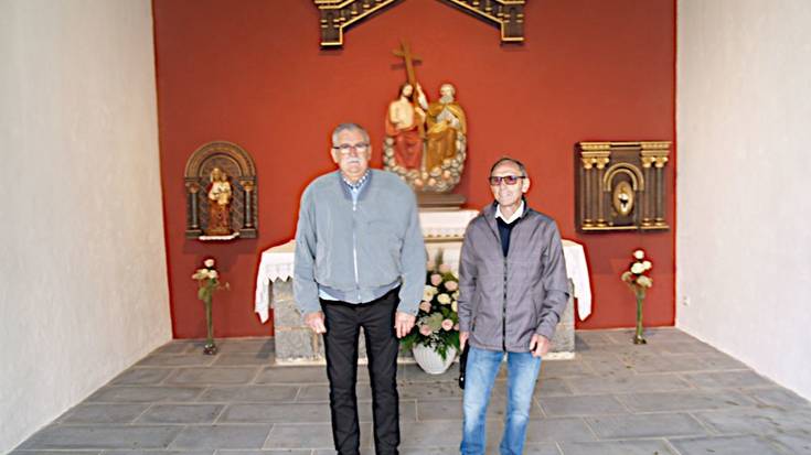 Aralarko Trinitate ermita berritu dute