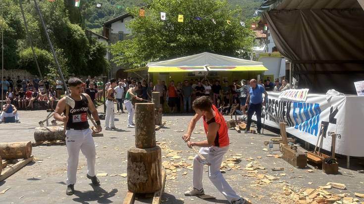 Oiarbide, Resano eta Mitxelenaren aukera