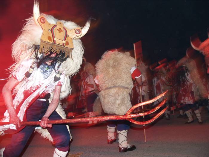 Momotxorroen dantza-ren entseguak