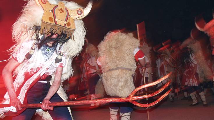 Momotxorroen dantza-ren entseguak