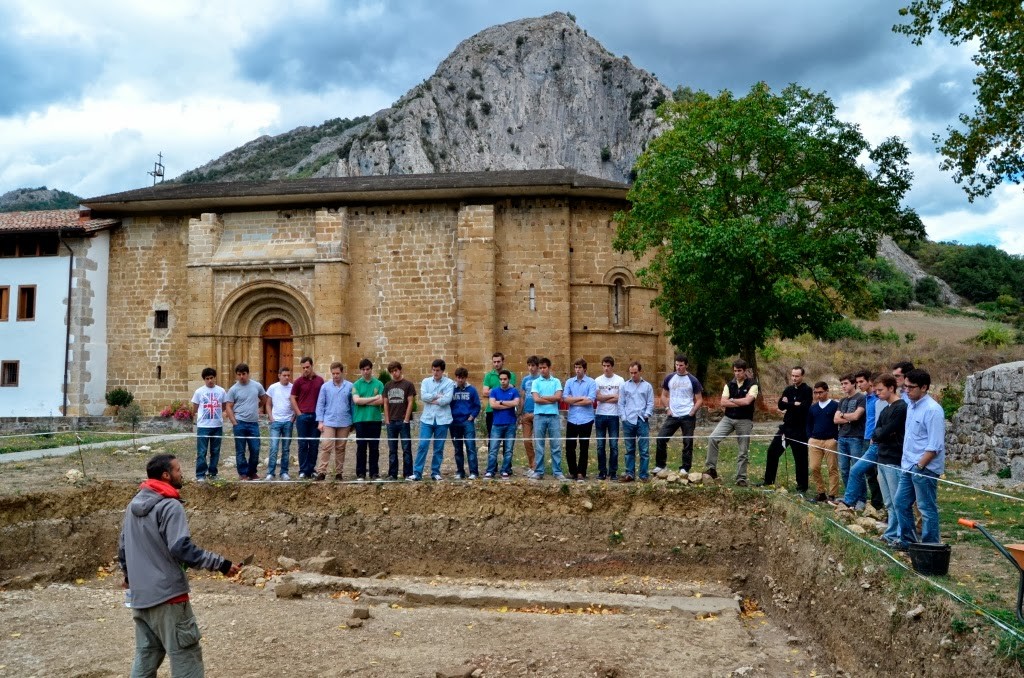Turismo sektoreak Sakanako Donejakue bidea ezagut dezan 