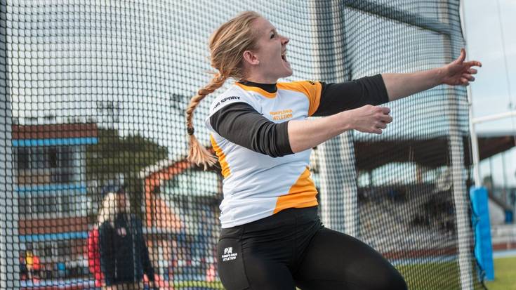 "Behin lanean hasita, goi errendimenduzko kirolaren mailari eustea oso zaila da"