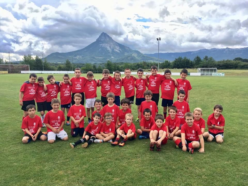 Osasuna Fundazioaren udako futbol campusa martxan