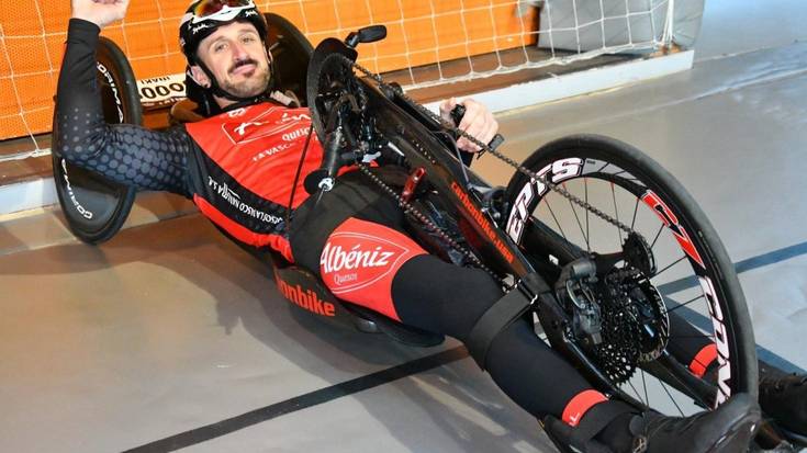 "Handbike-a probatu nuenetik nire kirola zela sentitu nuen"