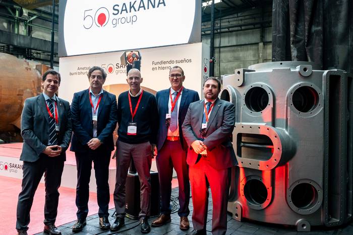 Sakana Groupek lantegia handituko du