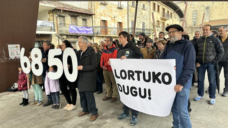 AHTaren azterlanari alegazioak, mugikortasun plana, egur loteak Urdiainen eta EHko mus txapelketa