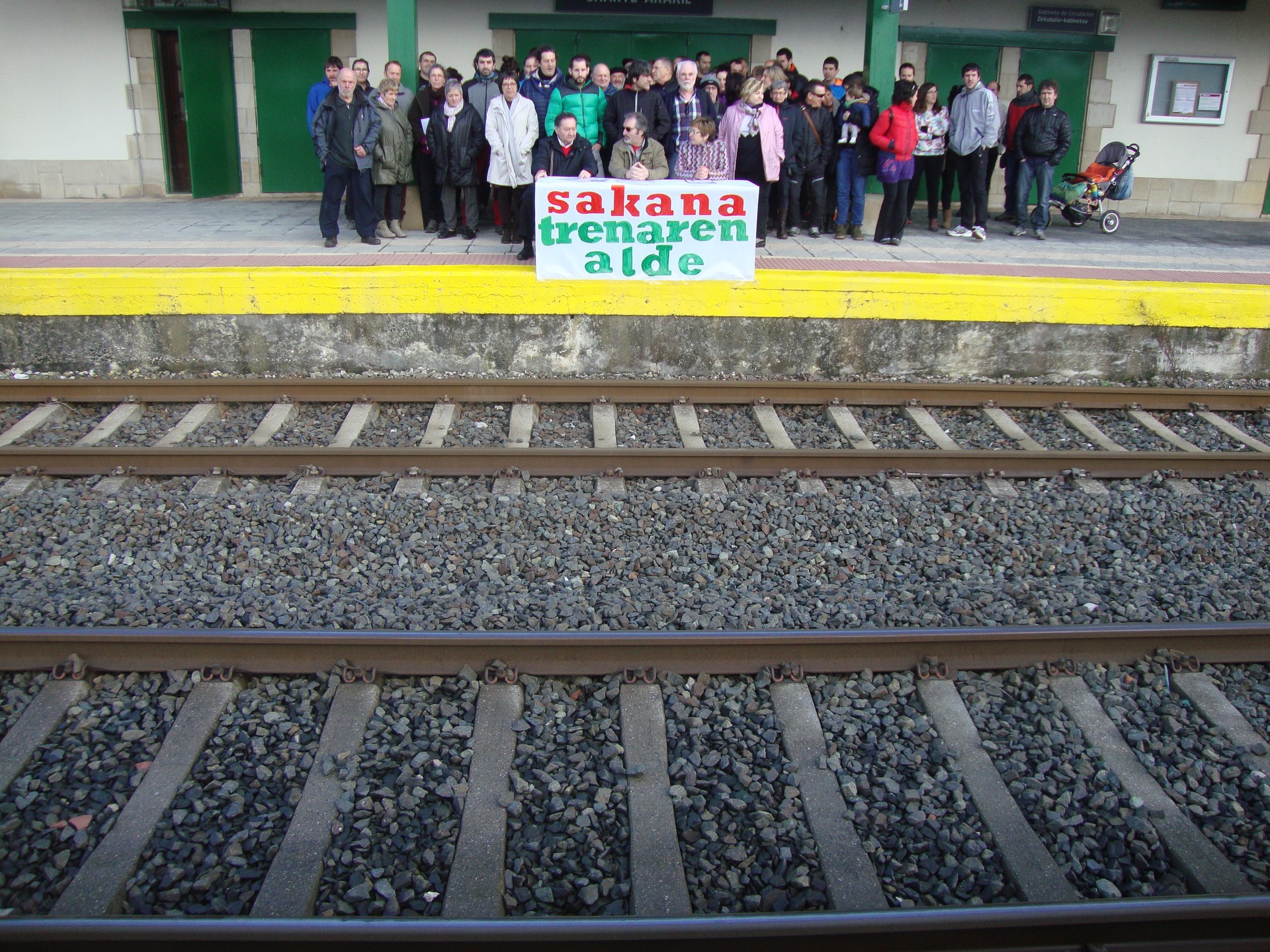 Tren egitasmoari buruzko informazio hitzaldi gehiago