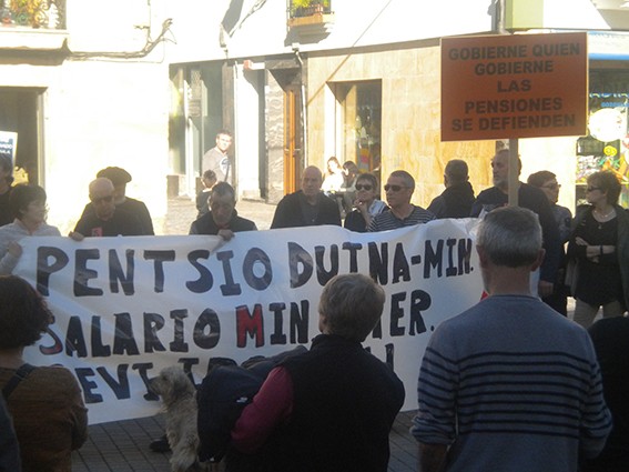 Pentsioen aldeko mobilizazio handia prestatzen hasi dira
