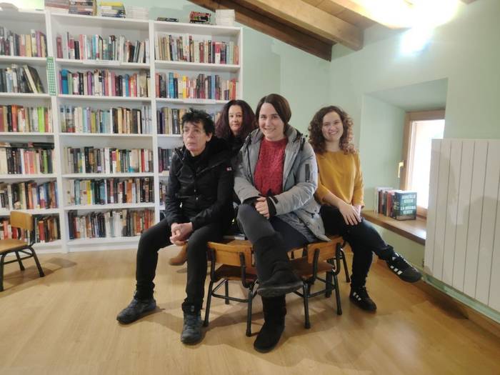 "Irakurritakoa trukatzeko toki bat zen"