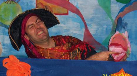 Piratak hartuko liburutegia 