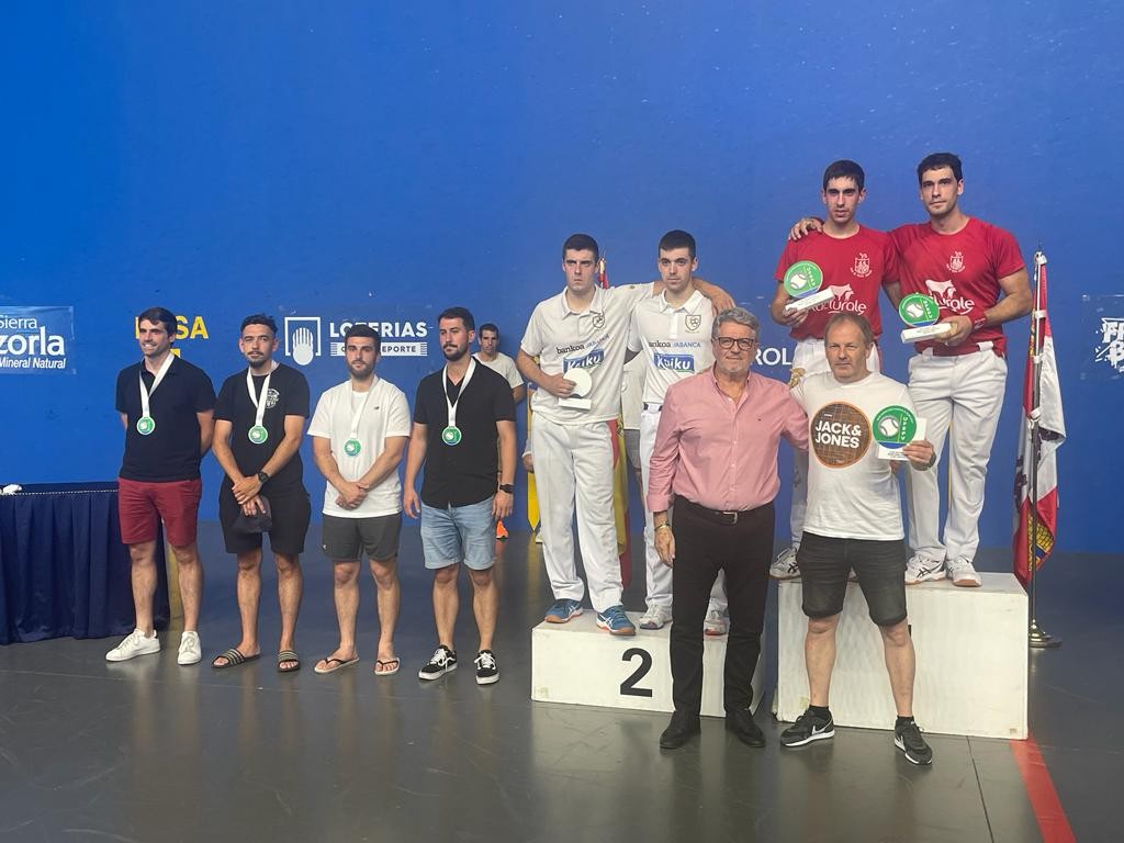 Irurtzun pilota kluba, bitan txapeldun Europako kluben artekoan