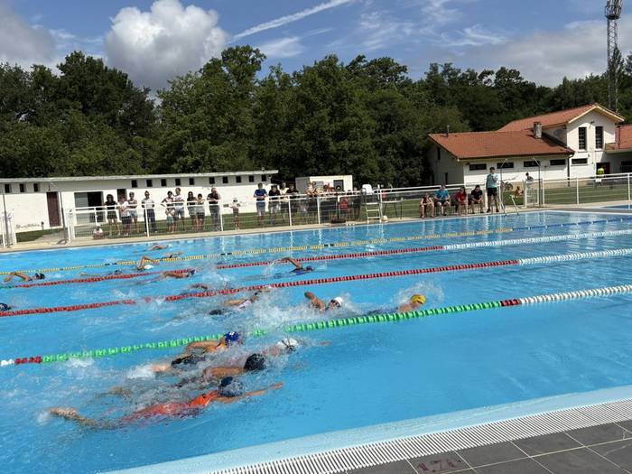 Sakanan triatleta bikainak ditugu