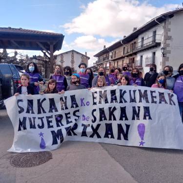 'Anitzak gara, orain askeak' mezua zabaltzen