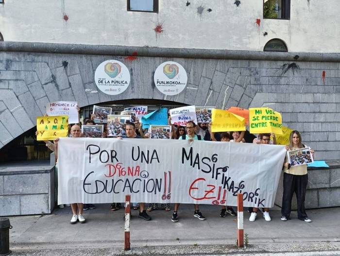 Atakondoako gela bat bikoizteko eskaera