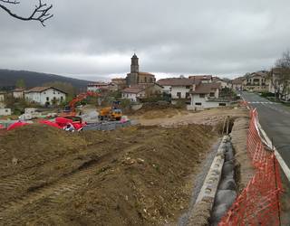 Santioalde urbanizatzeko lanak hasi dituzte