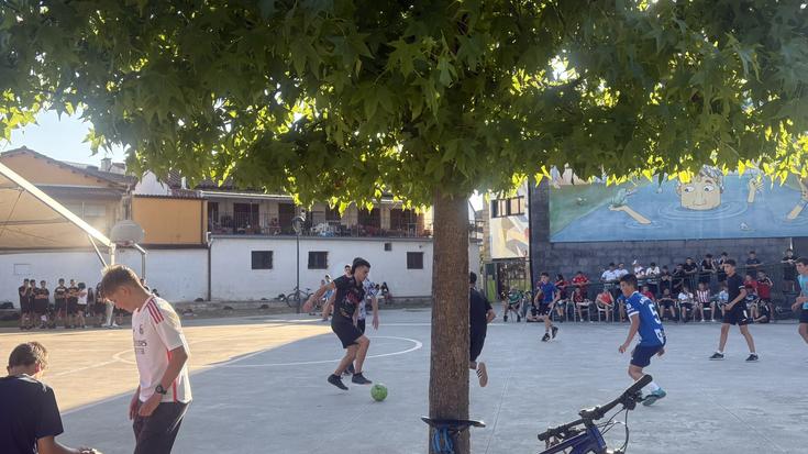 Areto futbol asteburua Lakuntzan