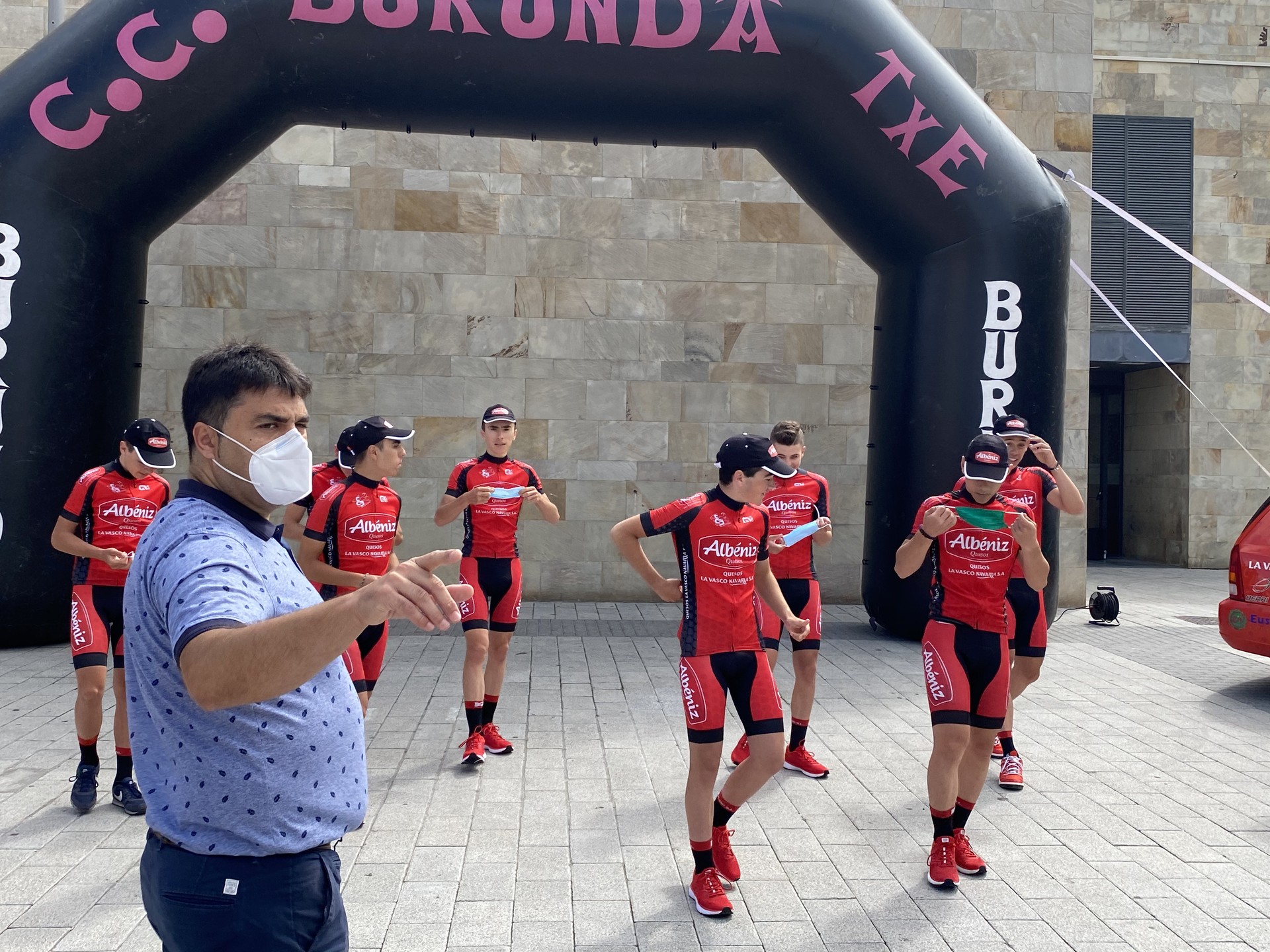 Froome zuzentzea ametsa dela baina izango duten presioa izugarria izango dela uste du Guerrerok