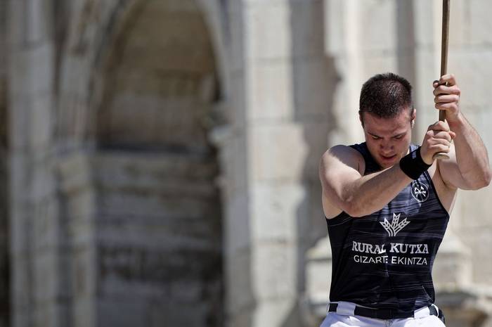 Izar Berriak txapelketa berriko hirugarren kanporaketa, Etxarri Aranatzen