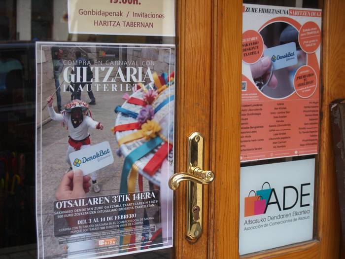 Giltzariak saria eman diezazuke