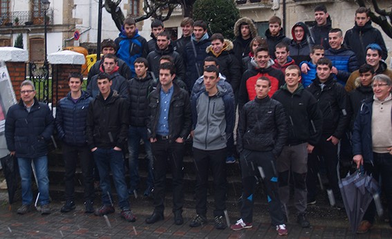 Urduritasuna kintoen buruen aukeraketan - 17