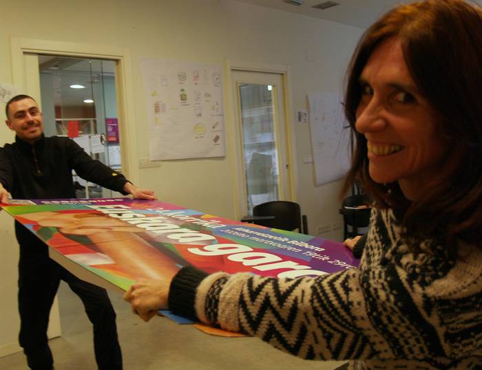 "Jendeak Korrikarekin gora egiten du"