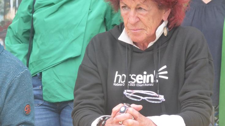 Familiak Mariñelarena ofizialki biktima gisa aitortzea eskatuko du