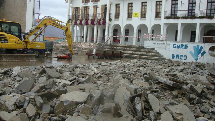 Berritze lanengatik plaza hankaz gora 