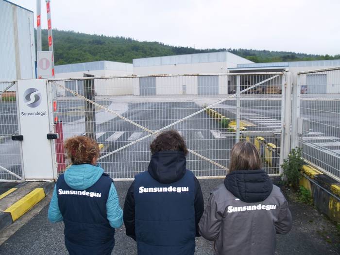 Sunsundeguiko 320 dagoeneko langabeak dira