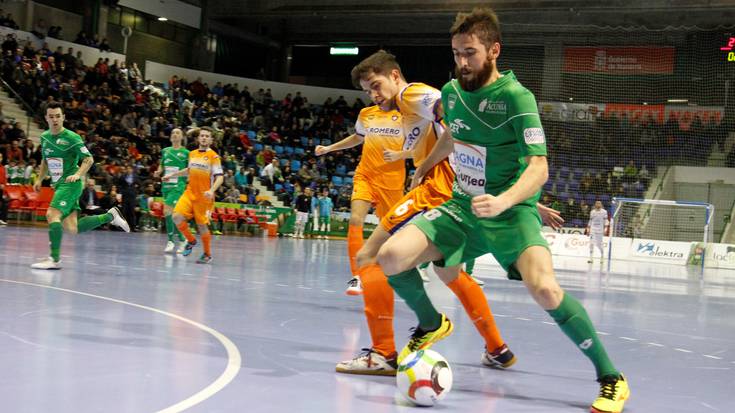 Irurtzunen III. Futsal campusa antolatu dute