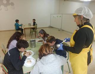 Etxarriko eskolakoa 'Aparteko Jantokia'