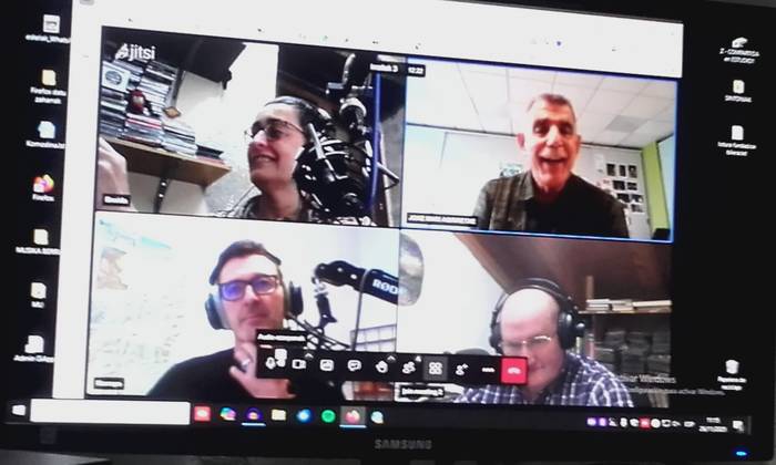 Zerua lapurtu dute ikuskizunaz Porrotxekin